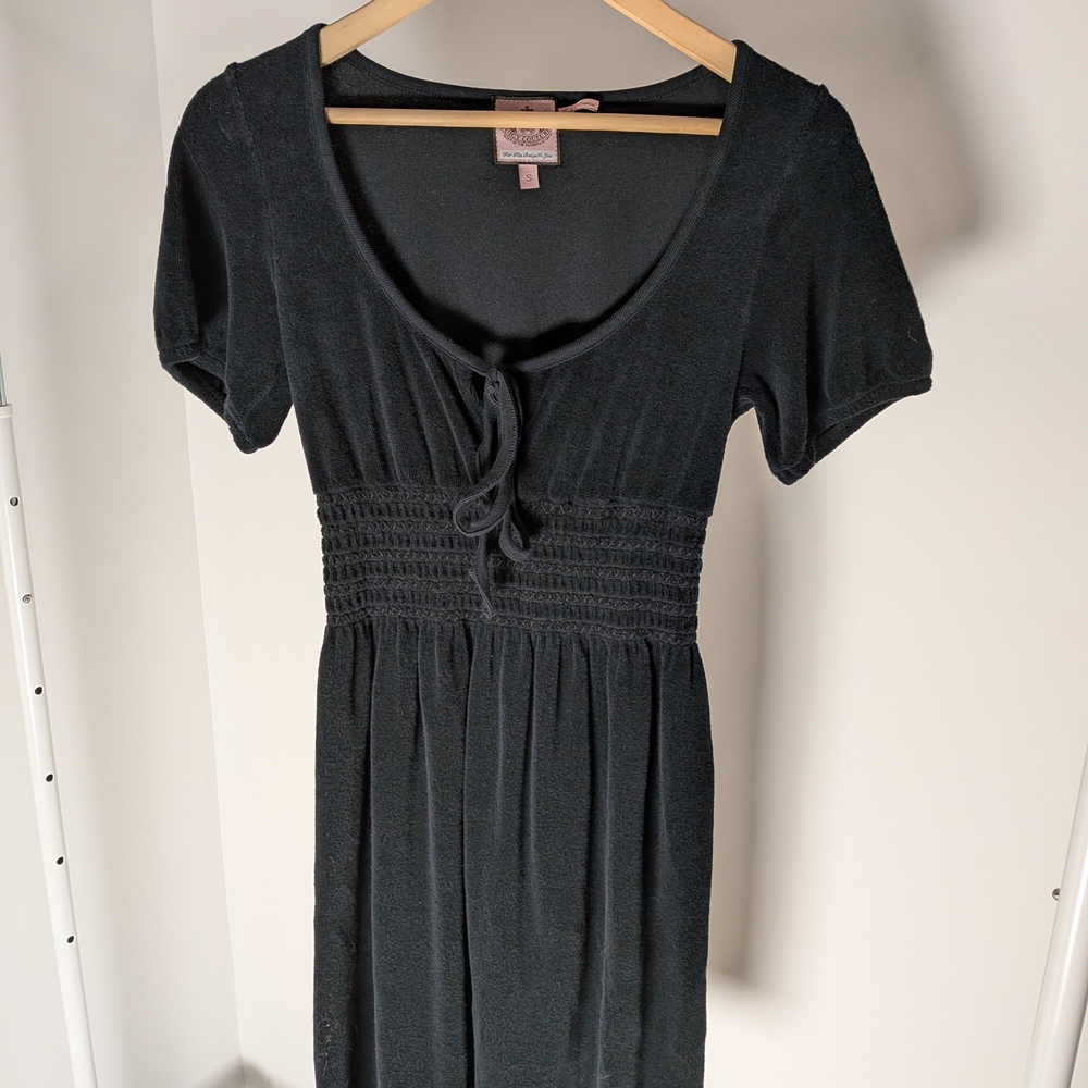 Juicy Couture Black Midi Dress with Short Sleeves